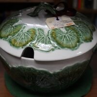 C1940's / 50's Secia Majolica Portugal Tureen