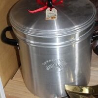 C1940's Juicing Kit