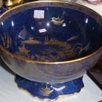 C1920's Carltonware Wiltshaw & Robinson Pagoda Bowl